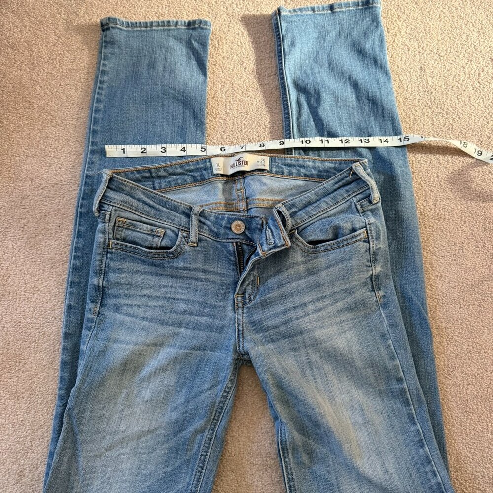 Hollister Low Rise Jeans – Women’s W25 L35